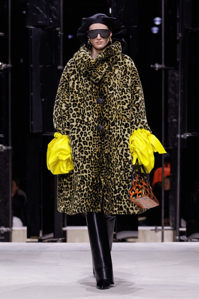 animal print mereu la moda Givenchy 1 - Animal print-ul, mereu la moda