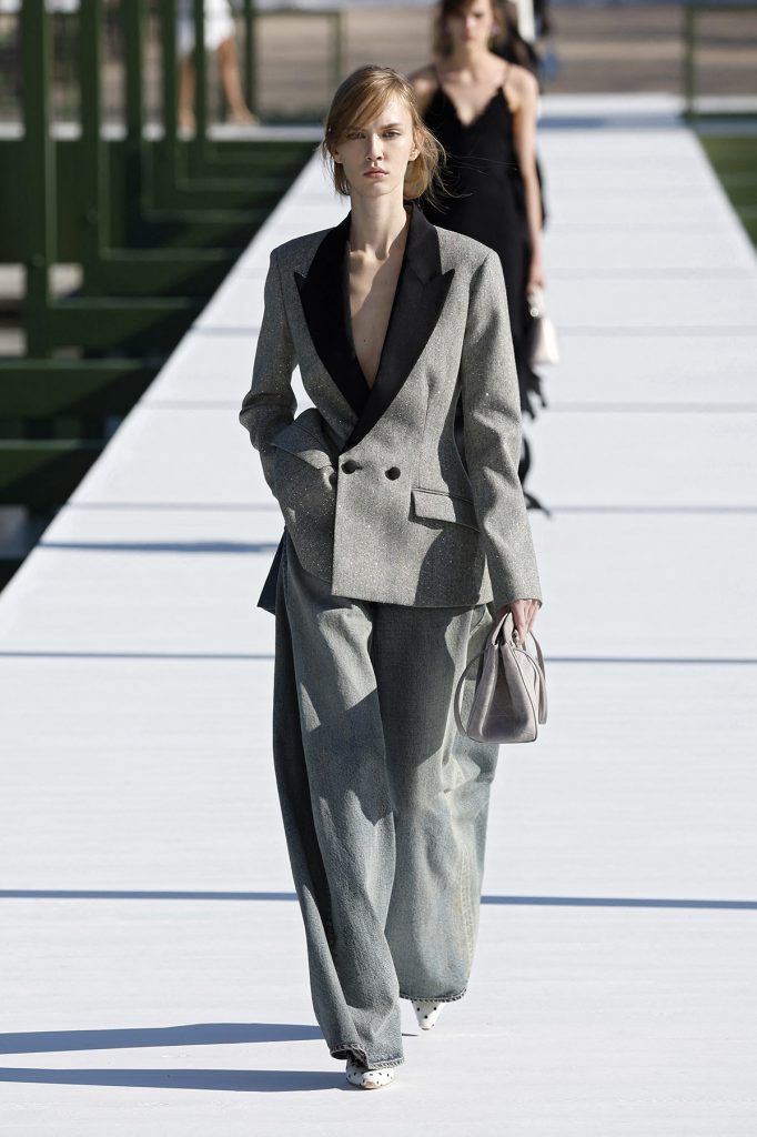 Patru metode de styling Christian Dior - 4 metode de styling pentru tinute de toamna